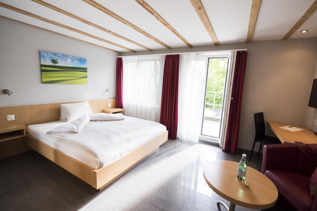 Hotel Restaurant Neuhaus Hertenstein Luaran gambar